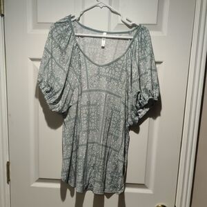 Women's Blue Patterned Top